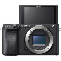 Alpha 6400 Sony Fotocamera+ Ottica Sony SEL-18135 18-135mm