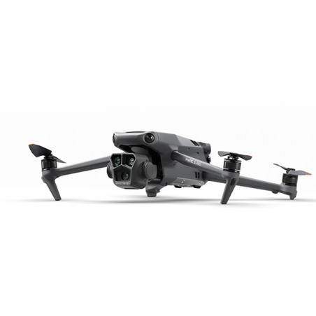 Mavic 3 Pro DJI Fly More Combo (RC PRO)