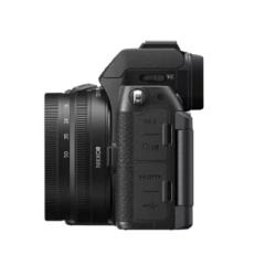 Nikon Z50II con obiettivi 16-50 DX e 50-250 DX + SDXC 128GB
