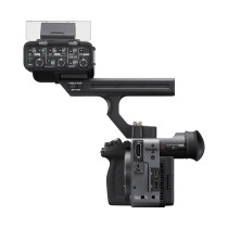 Sony Alpha Cinema Line FX2 con impugnatura XLR - Manco.it