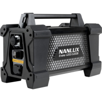 Nanlux Evoke 1200B luce led + Fresnel YK e flight case - Manco.it
